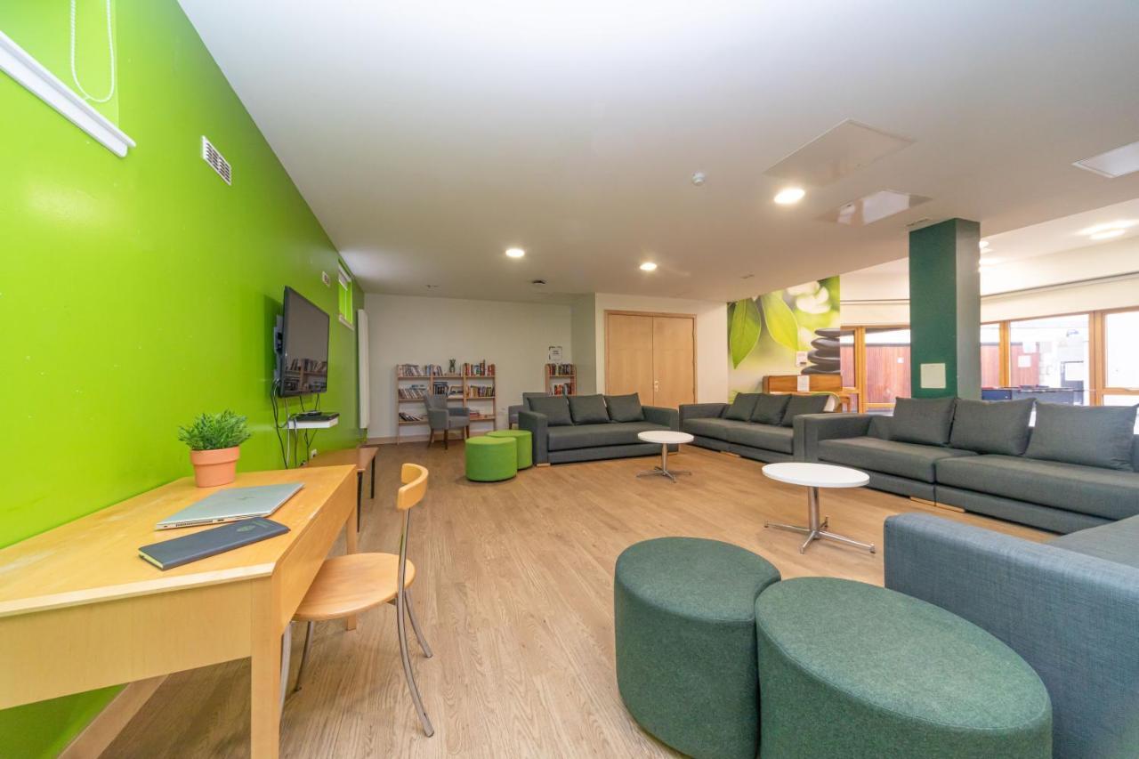 Апартаменты Joivy Affordable 3,4,5 And 12 Bed Private Flats Next To Royal Mile (Adults Only) Эдинбург Экстерьер фото